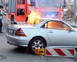 Na ulicama Frankfurta 10.000 ljudi: Povrijeđeno 70 policajaca, uhapšeno 350 demonstranata