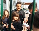 Salihović i Ibišević se slikali sa djecom ispred Trening centra u Zenici