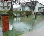 Srbija: Izlila se rijeka u Lučanima, prijeti Morava, vanredno i u Kraljevu