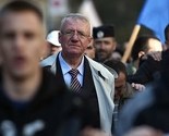 Šešelj: Ne vraćam se, neka me hapse
