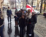 Beč: Vjerni navijači čekali po kiši kako bi se slikali sa Zmajevima
