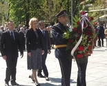 Dan Banje Luke: Položeno cvijeće na spomenik palim borcima NOR-a