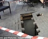 Šetala londonskom ulicom pa "nestala" u rupi