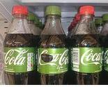 Coca Cola od sada samo sa crvenim čepovima, pojedini potrošači "bijesni"