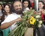 Život bez nasilja i stresa: Indijski duhovni vođa Sri Sri Ravi Shankar doputovao u Sarajevo