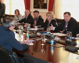 Predstavnici vlasti RS dali podršku policijskim agencijama i pozvali građane na mir