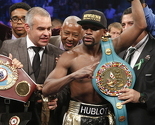 Mayweather u "meču stoljeća" pobijedio Pacquiaoa