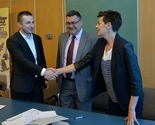 Potpisani ugovori sa 19 pripravnika u firmi Zrak