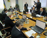 Zapošljavanje u svim federalnim institucijama zabranjeno do 1. septembra