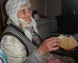 Blizu desete decenije života, a vrijedno rade na imanjima i u štalama