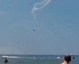 Dva aviona se sudarila tokom performansa, jedan pilot poginuo