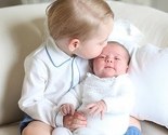 Prvi službeni portret: Princeza Charlote i princ George raznježili svijet