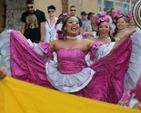Folklor na ulicama Sarajeva: Defile ansambala privukao veliku pažnju