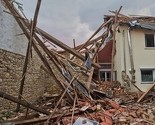 Nevrijeme u Evropi: Vjetar nosio krovove i čupao drveće, Poljska bez struje