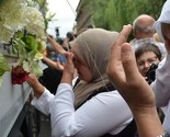 Tabuti srebreničkih žrtava kroz Sarajevo ispraćeni jecajima