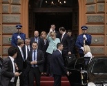 Građani aplaudirali i pozdravljali Angelu Merkel ispred Predsjedništva BiH