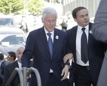 Bill Clinton stigao u Srebrenicu, pozdravljen aplauzom