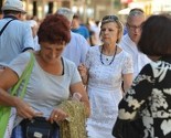 Građani Sarajeva Cvijetom Srebrenice i šetnjom odali počast žrtvama genocida