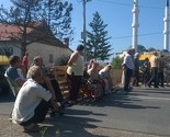 Nezadovoljni penzioneri iz Donje Orahovice blokirali magistralni put Tuzla – Doboj