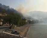 Vatrene stihije bukte na Pelješcu i Korčuli, situacija i dalje kritična