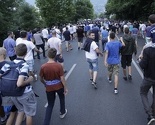 Plava rijeka niz Alipašinu ulicu: Manijaci slave pobjedu Željezničara