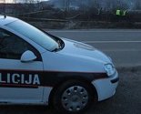 Na ulazu u Zenicu voz udario automobil koji je sletio na prugu