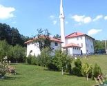 Prethodna uništena u klizištu: U Cerskoj izgrađena nova džamija, u subotu svečano otvorenje