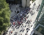 Delegati zgradu Parlamenta FBiH napustili kroz pomoćni izlaz