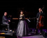 Amira Medunjanin, Bojan Zulfikarpašić i Ante Gelo nastupaju na Revelinu