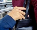 Trojica razbojnika opljačkala uličnog prodavača u Tuzli