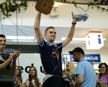 Stotine navijača na aerodromu dočekalo šampione Evrope: Vi ste ponos države!