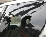 Eksplozija u Istočnom Sarajevu, oštećena tri automobila