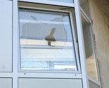 Uhapšen maloljetnik koji je razbio stakla na crkvi u Sarajevu, policija traga za još četiri osobe
