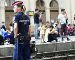 Mađarska šalje vojsku na granicu sa Srbijom, optužuje Njemačku za priliv izbjeglica