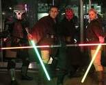 Fanovi Star Warsa satima čekali da se otvore radnje kako bi kupili nove igračke