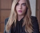 Cara Delevingne gola u novom spotu za Yves Saint Laurent