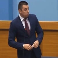 Denis Šulić izazvao lavinu podsmijeha izjavom u NSRS-u: Sam sebe nazvao "gospodin ja"