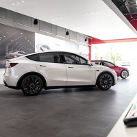 Sandero predvodi prodaju u Evropi ispred Golfa, Tesla Y nema konkurenciju kod električara