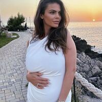 Rialda Karahasanović istakla trudnički stomak: Vrijeme je da se pripremim za nove uloge