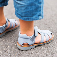 Majka otkrila jednostavni trik kojim djetetu kupuje odgovarajuće cipele bez probavanja