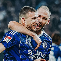 Džeko majstorski postigao četvrti gol u dresu Schalkea