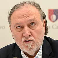 Usvojen nacrt zakona da se odvoz smeća u KS naplaćuje po broju članova domaćinstava, Pandurević objasnio šta će to značiti