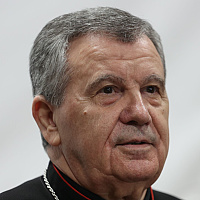 Easter message from the Bishop: Risen Christ calls us to be bearers of His peace and witnesses of hope.