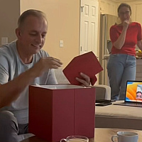 Djevojka iz BiH kupila ocu ulaznice za Svjetsko prvenstvo, snimak osvojio mreže: "Dao je sve za ovu zemlju"