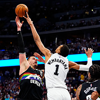 Nikola Jokić u epskom duelu nadigrao Victora Wembanyamu, Nuggetsi porazili Spurse