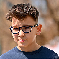 A view of Sarajevo through the eyes of April 6th children: We found six people who celebrate their birthday on City Day.