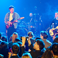 Belgrade band KOIKOI set the Youth House on fire: Sarajevo audience enjoyed the powerful energy of alternative sound.