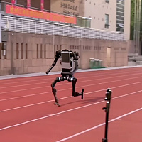 Chinese humanoid robot achieves sprint speed of 10 m/s