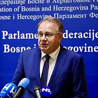 Nikšić: Pojedinci koji odlazak Schmidta predstavljaju kao svoju pobjedu će uvidjeti da će BiH izaći jača i stabilnija