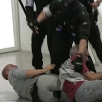 Baskijska policija pendrecima nasrnula na aktiviste koji su dočekali flotilu za Gazu, objavljen snimak nasilja